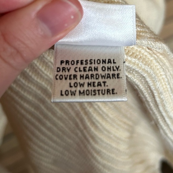 St. John Sport Wool Cashmere Silk Blend Knit Buttoned Sweater Jacket Size Large - Picture 5 of 7